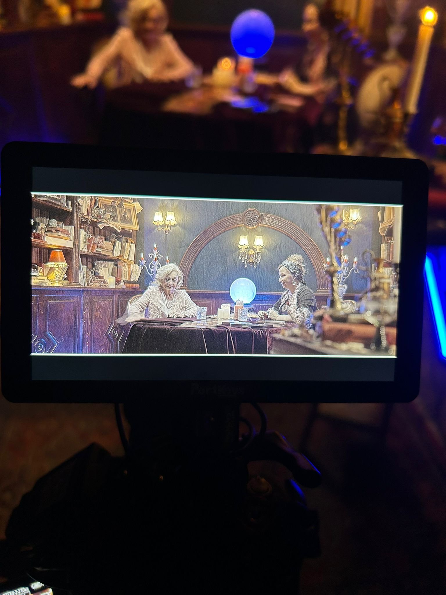 Madame Soleil Vienna in James & Co