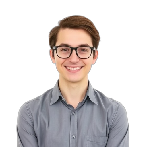 Een persoon in een grijs shirt die glimlacht.