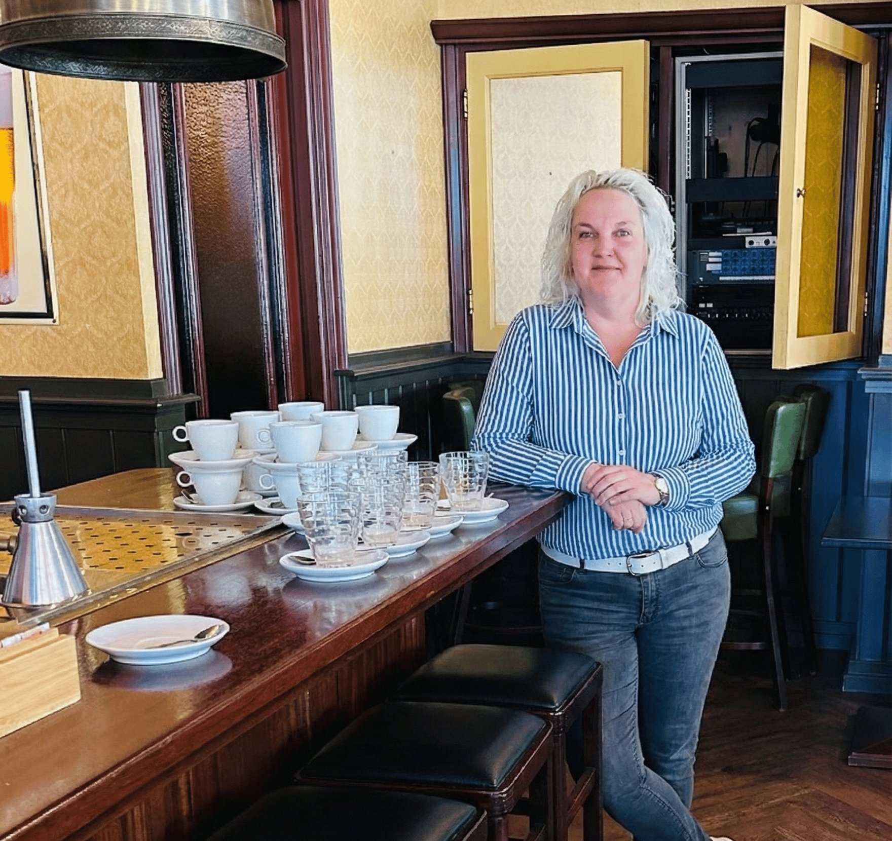 Spreekt over de dood en breekt taboes