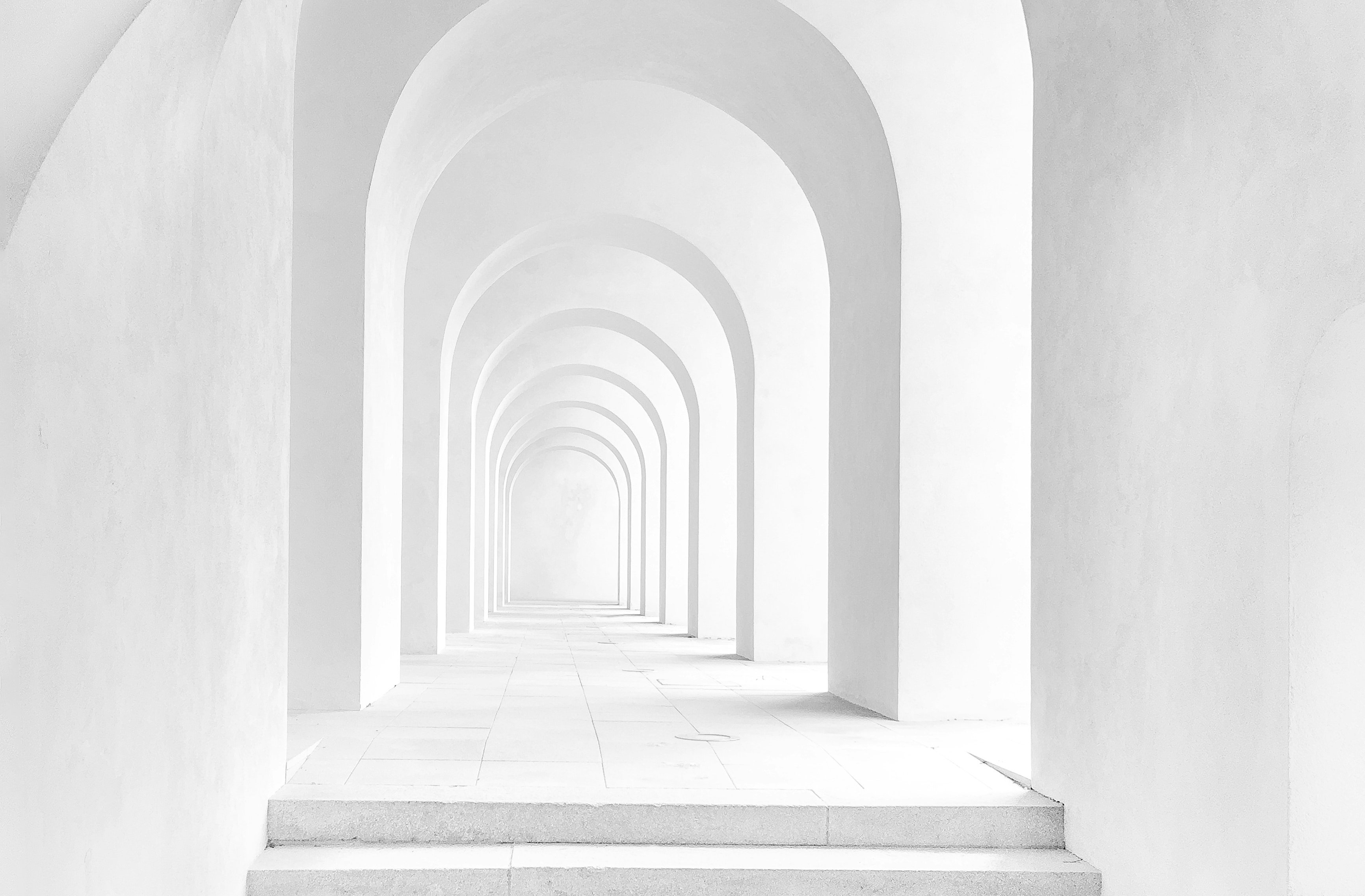 Just went on a little city trip to prague.
We had perfect weather and so the city was crowded.
We looked for a peaceful and calm place and found it in the castle above the city. 

“If European cities were a necklace, Prague would be a diamond among th