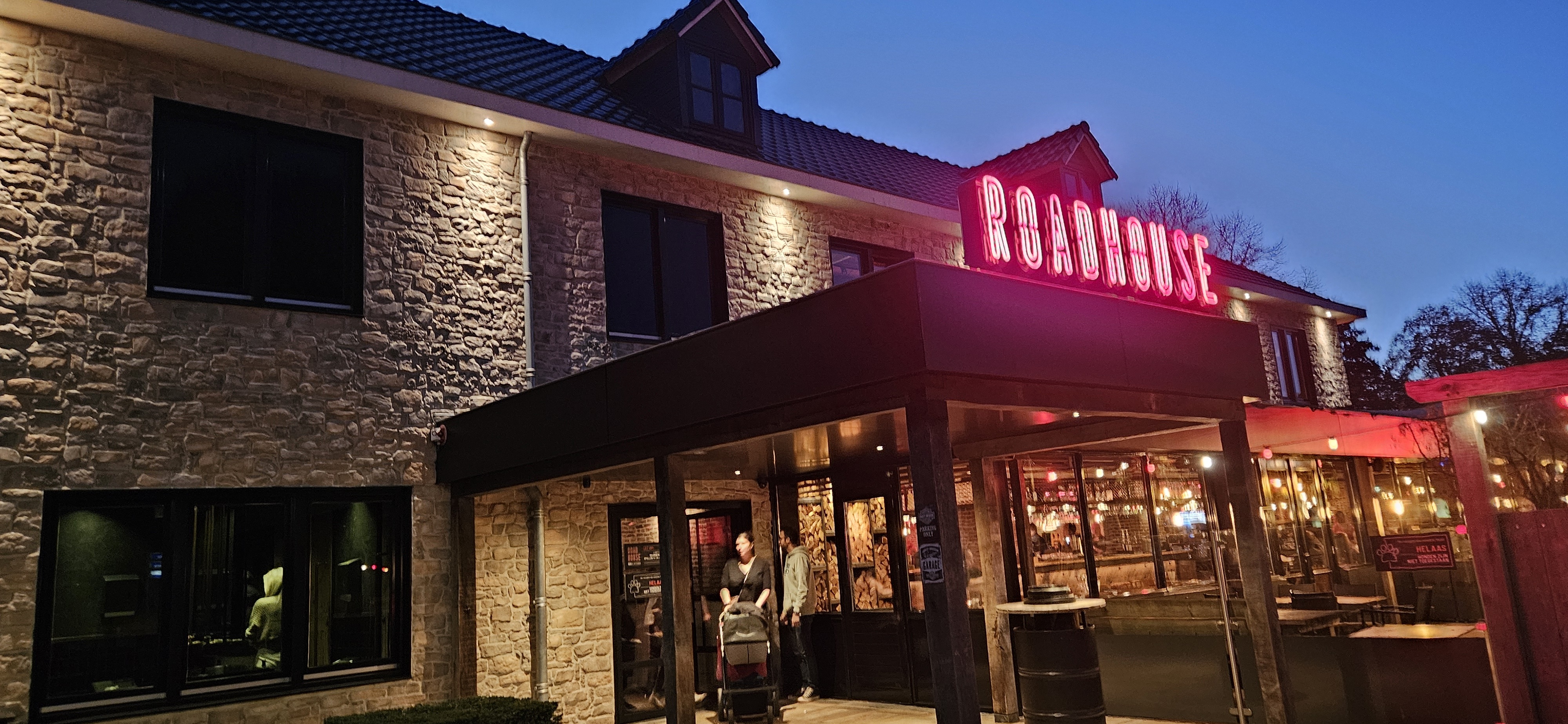 Roadhouse Arnhem ingang Amsterdamseweg