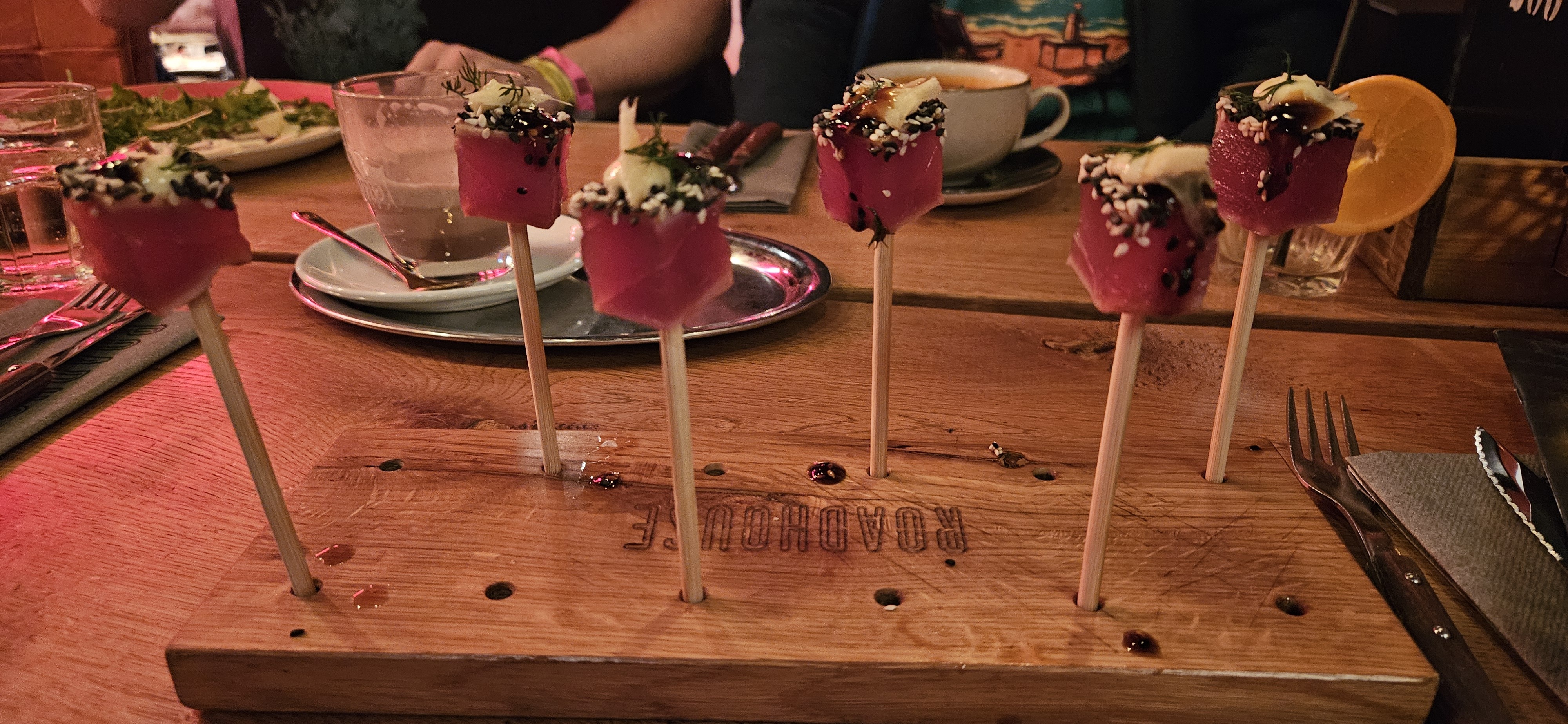 Roadhouse Arnhem voorgerecht Tuna Tataki