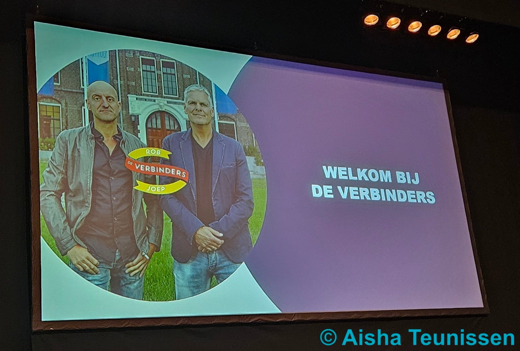 De Verbinders Rob Urgert en Joep van Deudekom in Amphion Theater Doetinchem