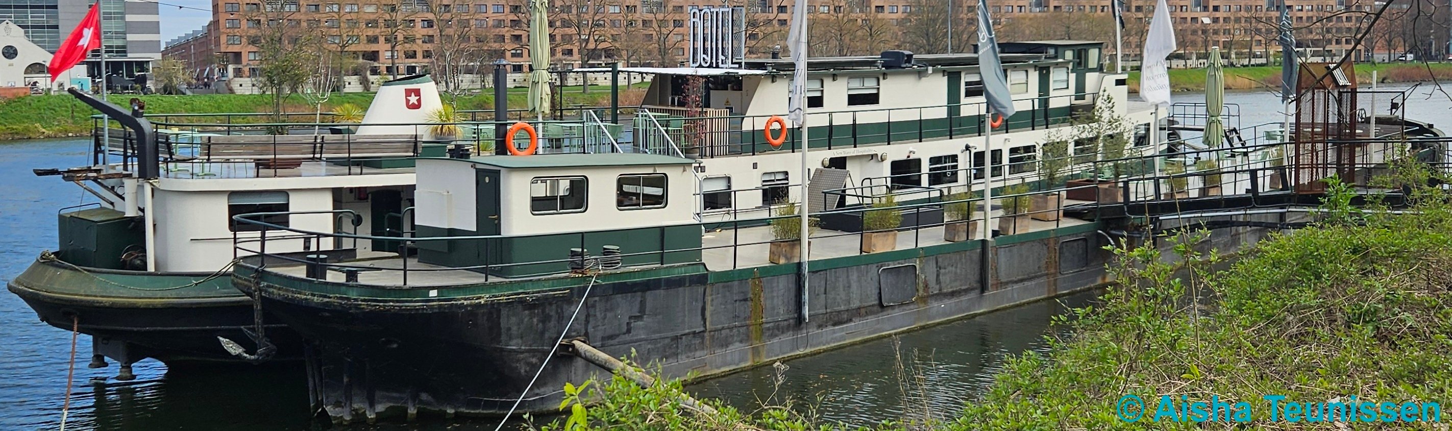 Botel Maastricht hotel op het water
