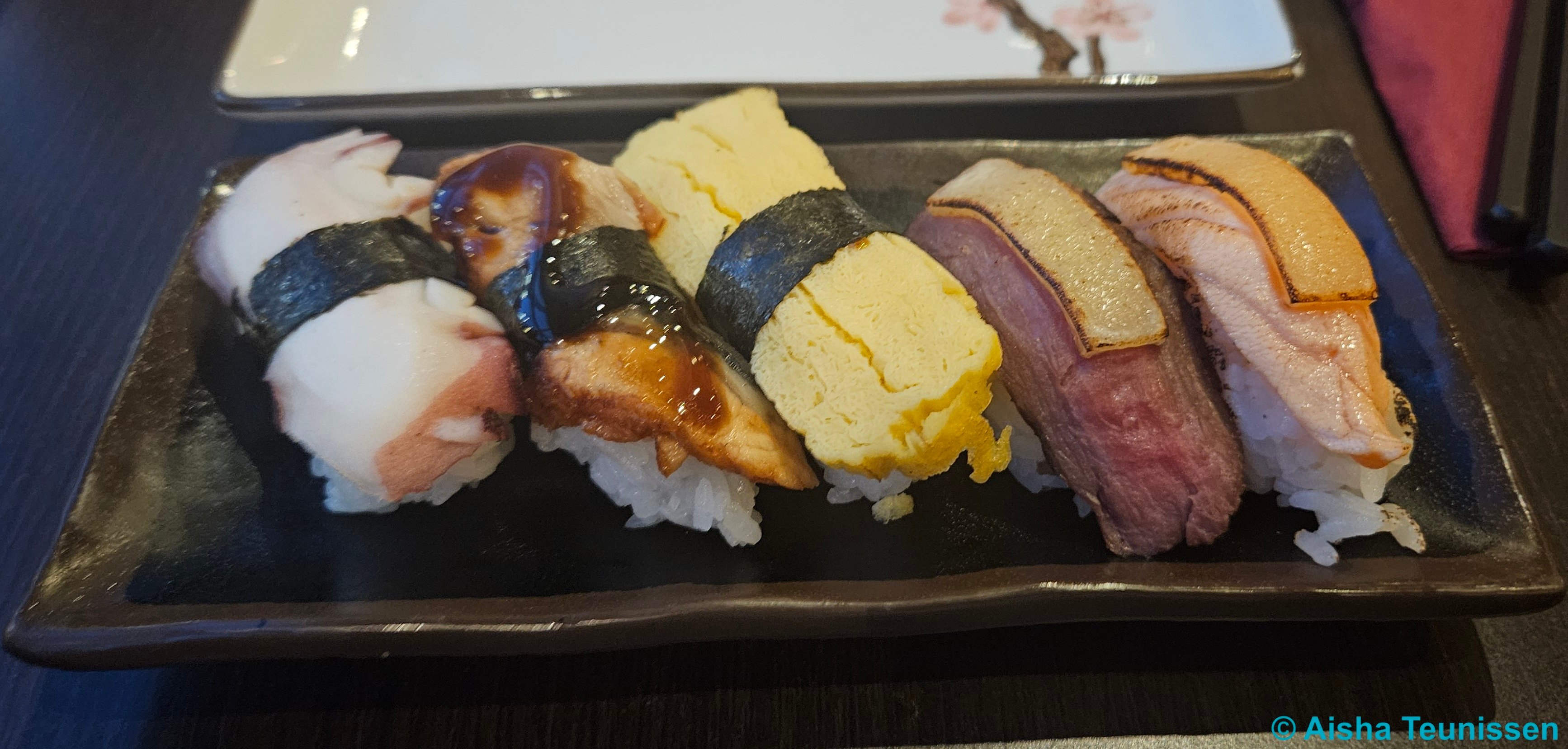 Yammi Yammi Gent Sushi & Grill Nigiri
