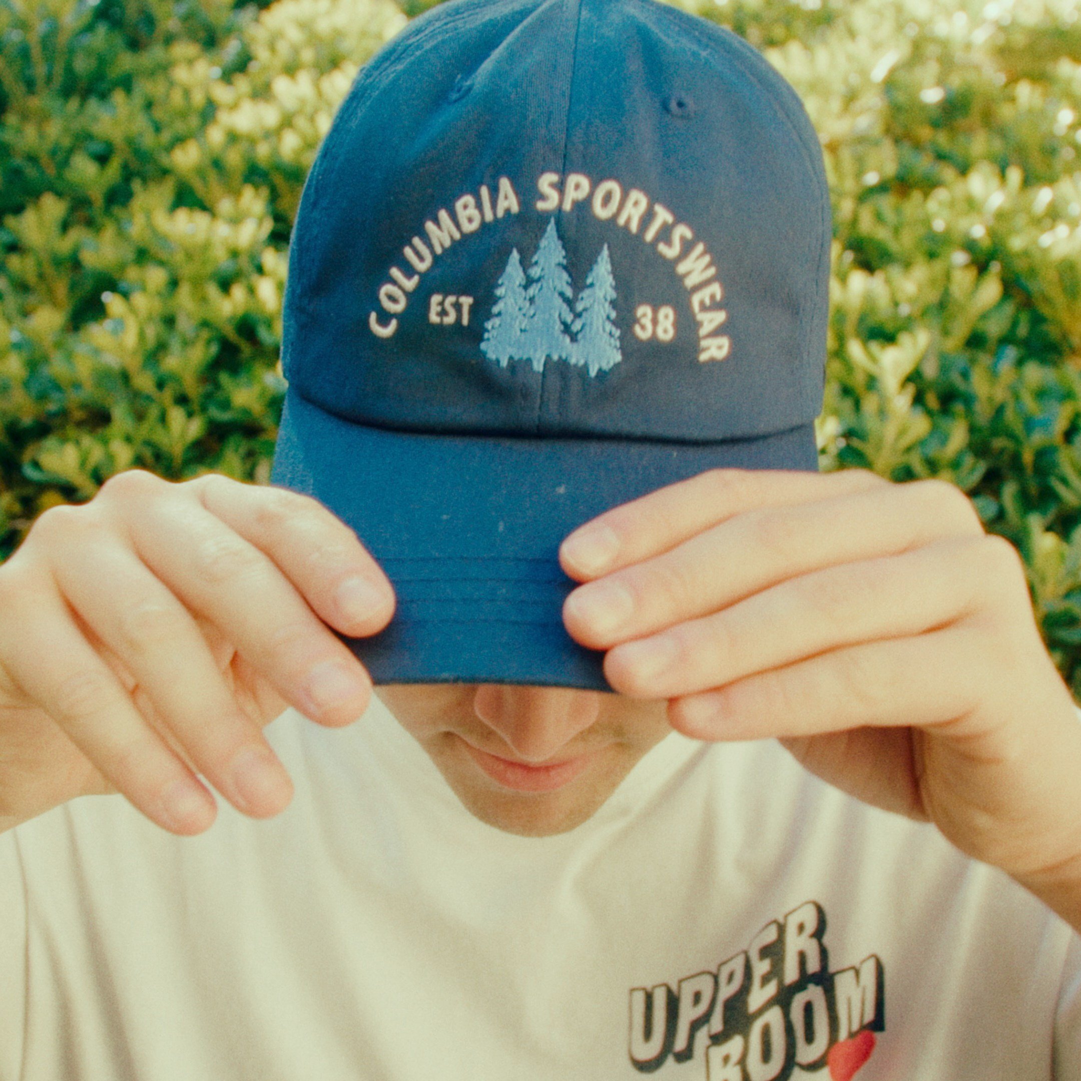 Cliënt deelt positieve ervaring met natuurlijke psoriasisbehandeling. Zichtbare huidverbetering en meer rust dankzij kruiden, acupunctuur en holistische zorg.