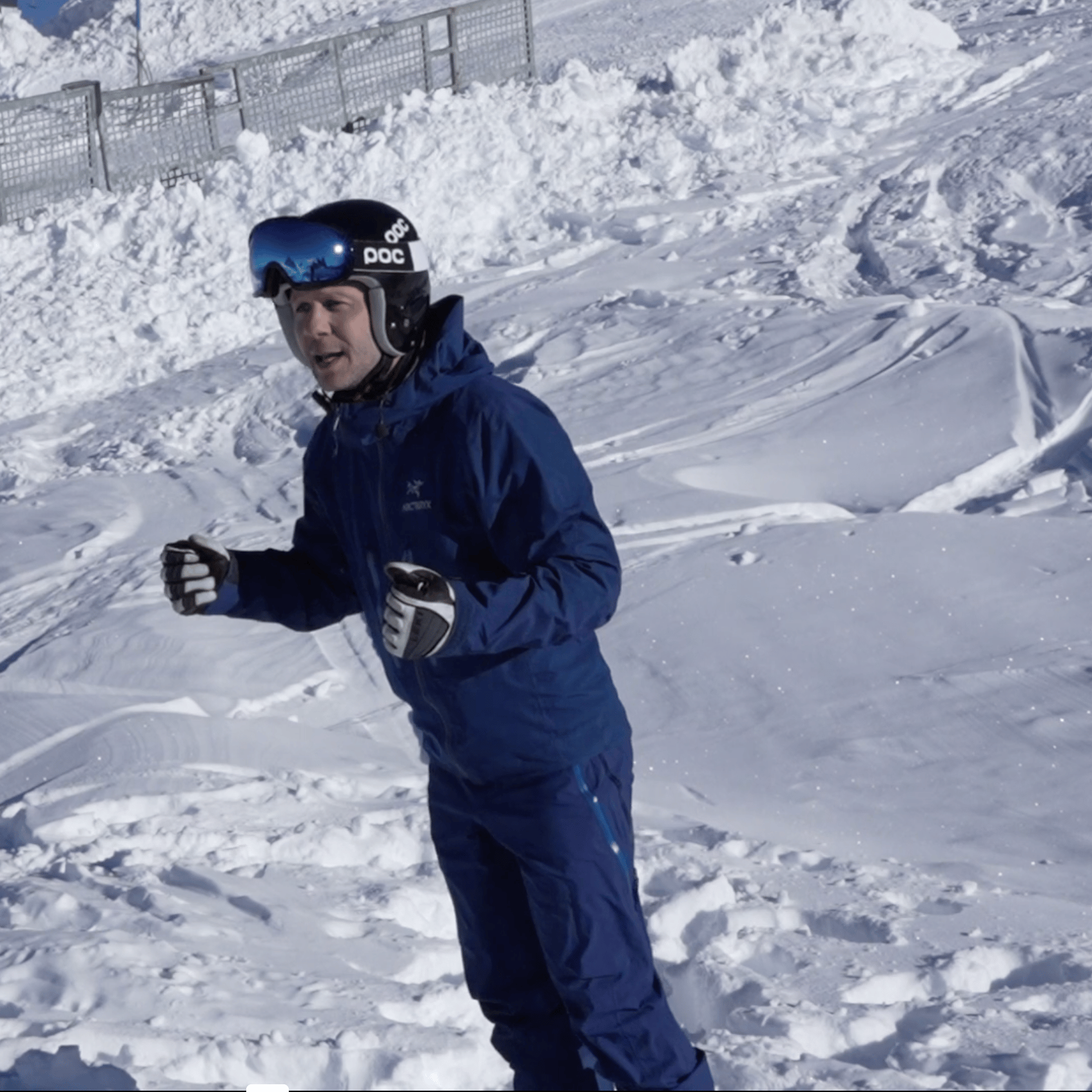 Soepeler de bochten door, leer beter sturen tijdens het skiën