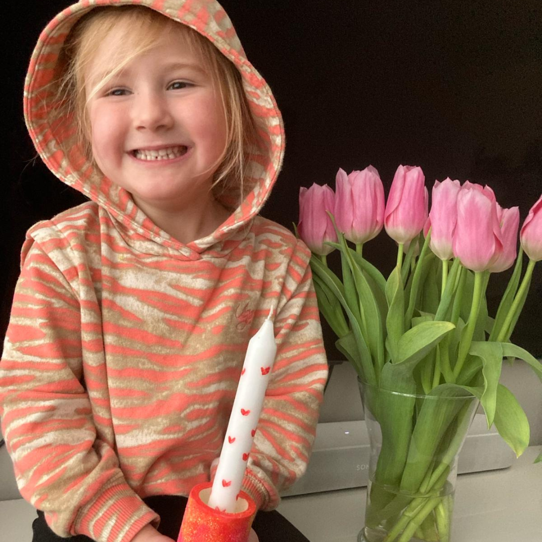 Zelf gemaakte kaarsen met de Kids Box van September8