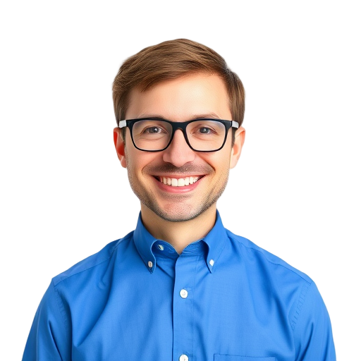 Een glimlachende persoon met een blauwe blouse.