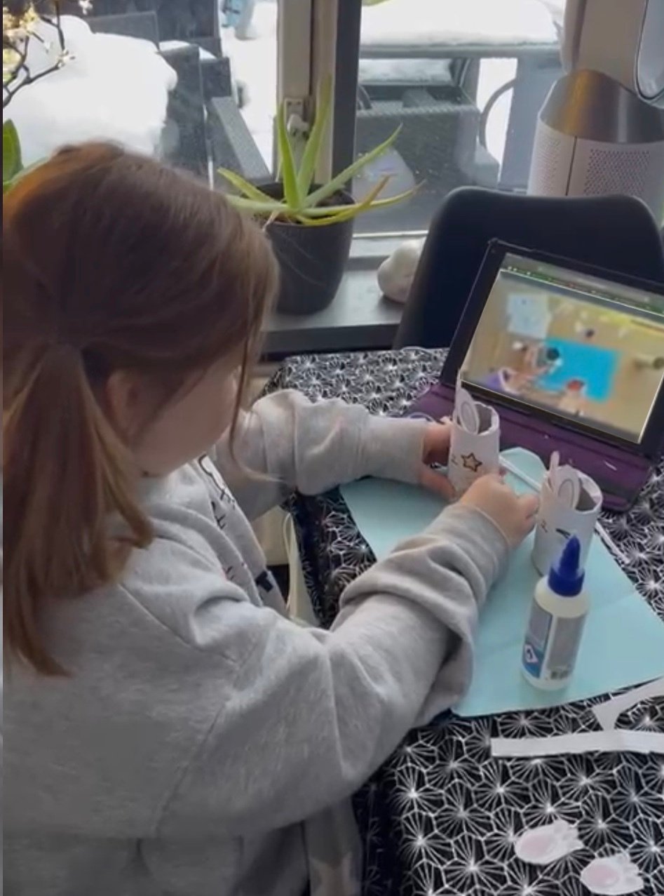 Heel leuk knutselwerkje met wc rolletjes.