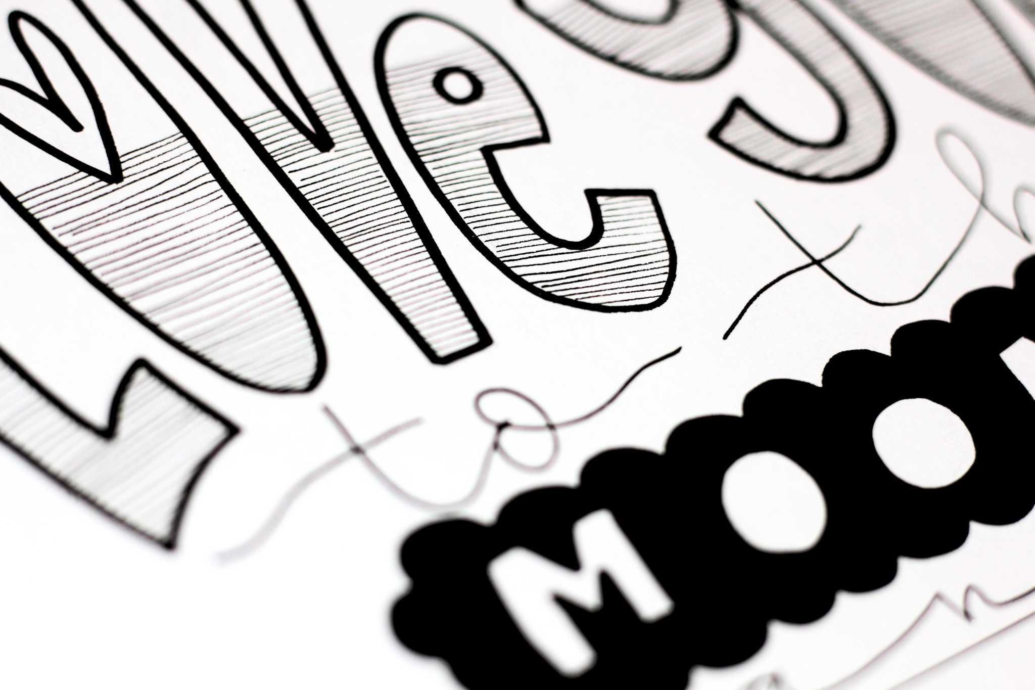 alt="Inspirerende online kunstlessen met aquarelverf in stiften, lessen om te handletteren en andere leuke creatieve opdrachten"