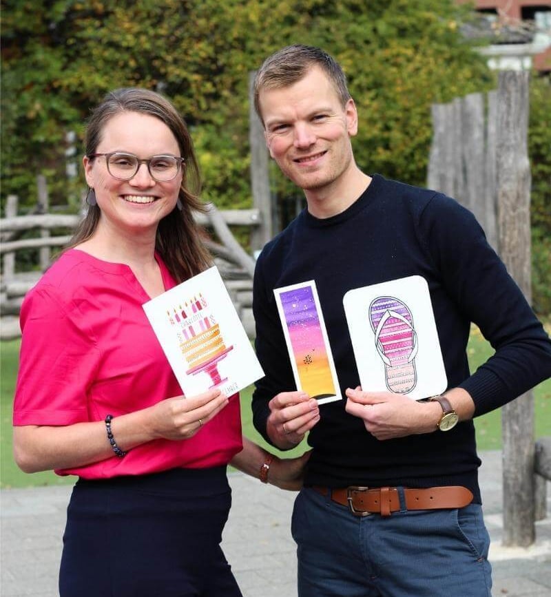 Twee docenten van Brush Academie die creatieve lessen geven