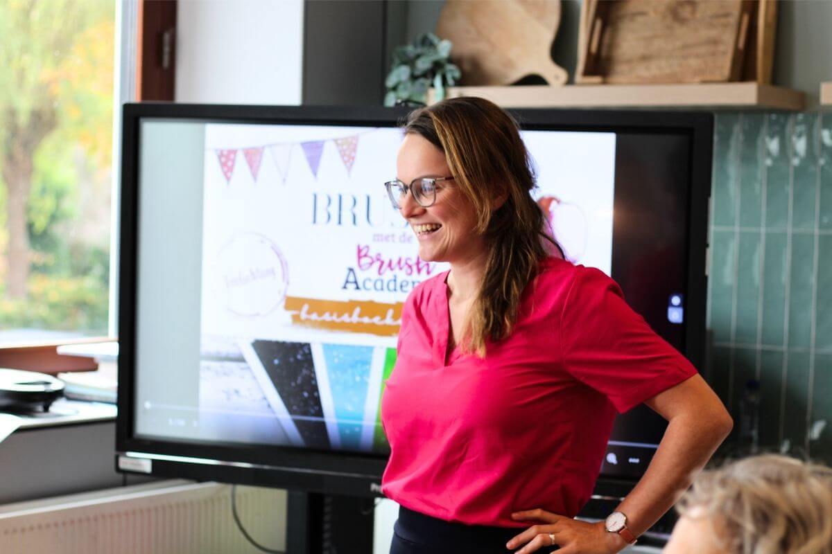 Creatieve leerkrachttraining voor muzische beeldlessen in de klas