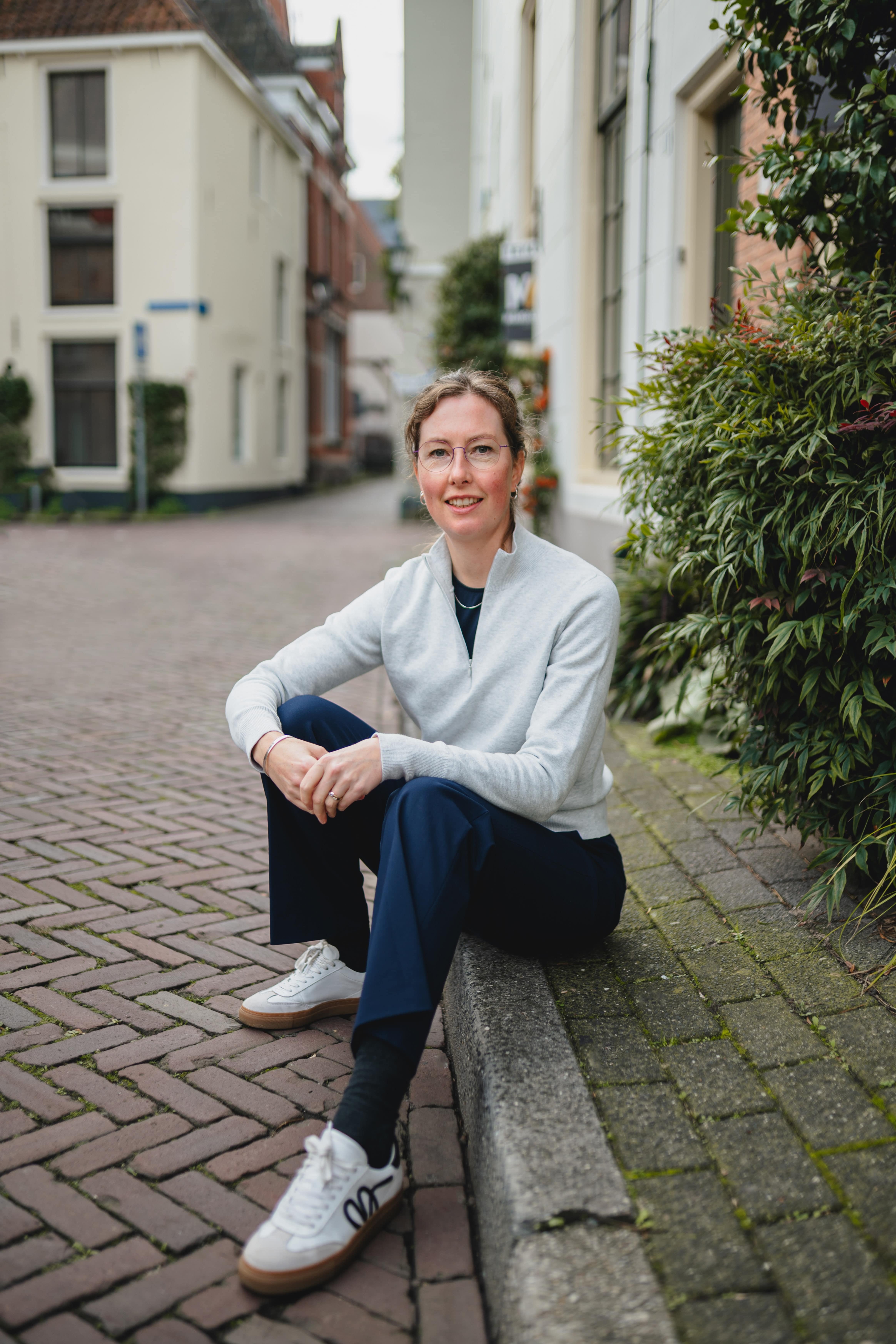 PO Financiën onderwijsadvies. Finance visuals