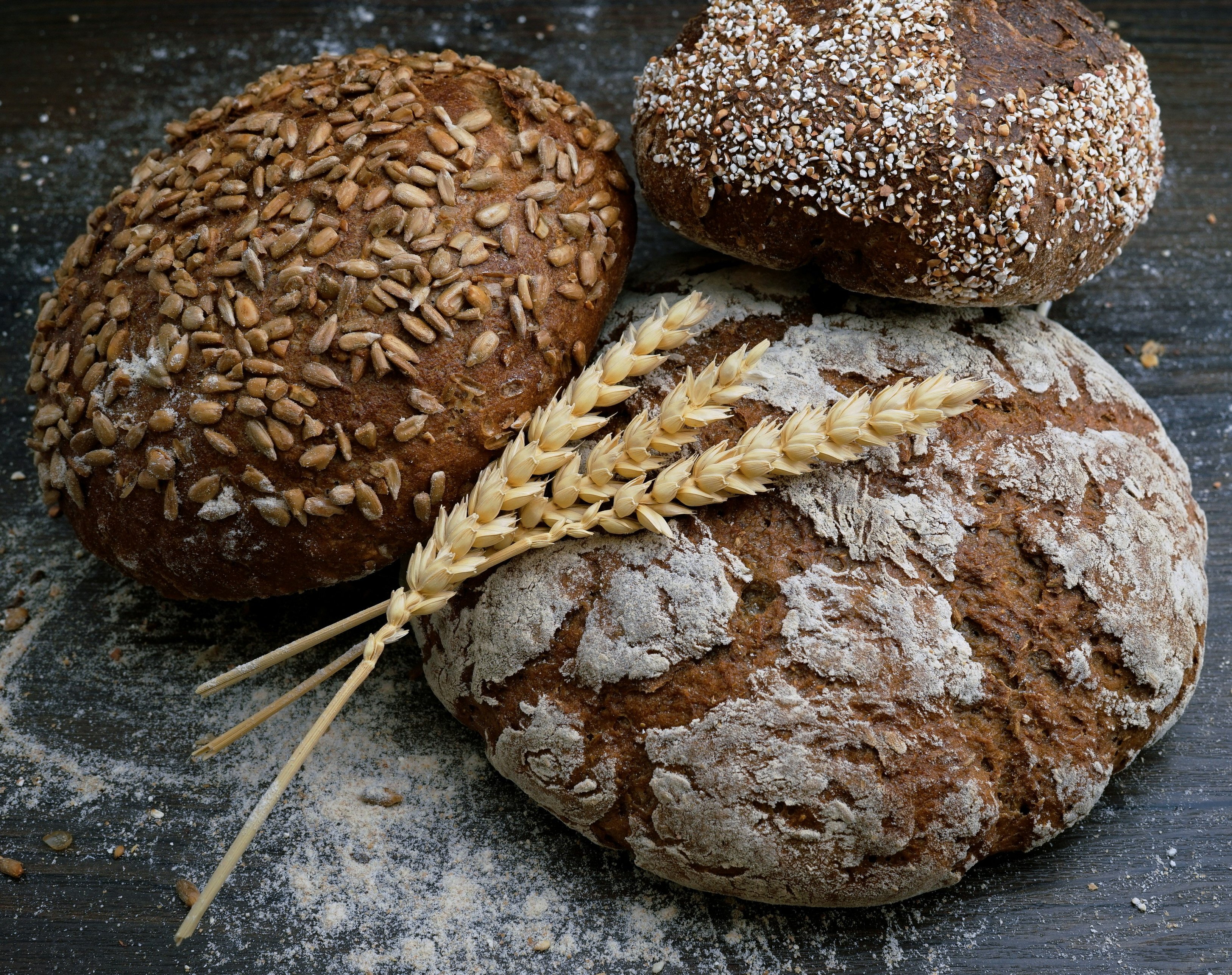 Here you can see the crispy, wonderful smelling Franziskaner-loaf and rye whole-grain tin loaf all baked by Franziskaner bakery in Bozen (Italy)