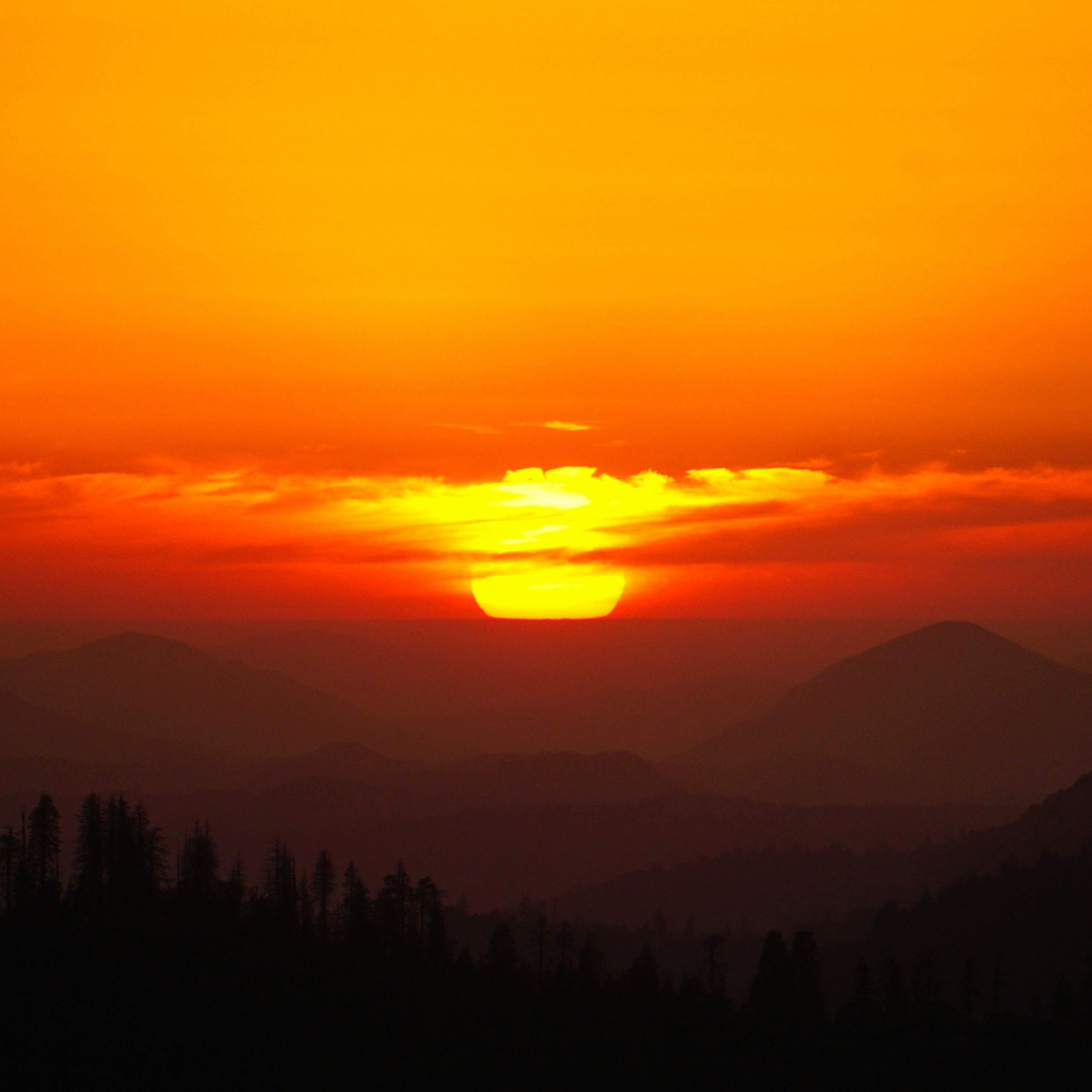 Sunset from Moro Rock in Sequoia National Park