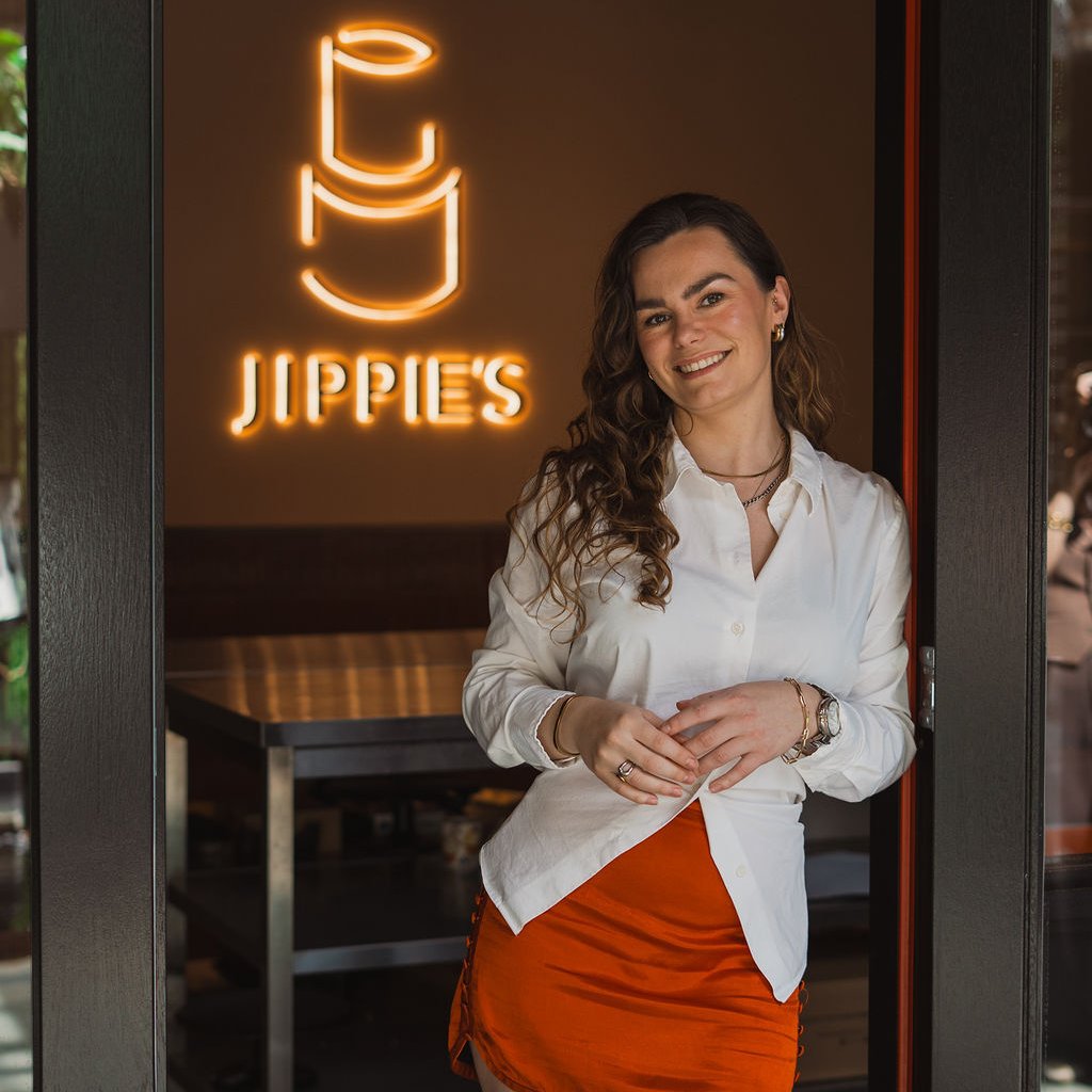 Jip van der ven eigenaresse van Jippie's bij haar kantoor