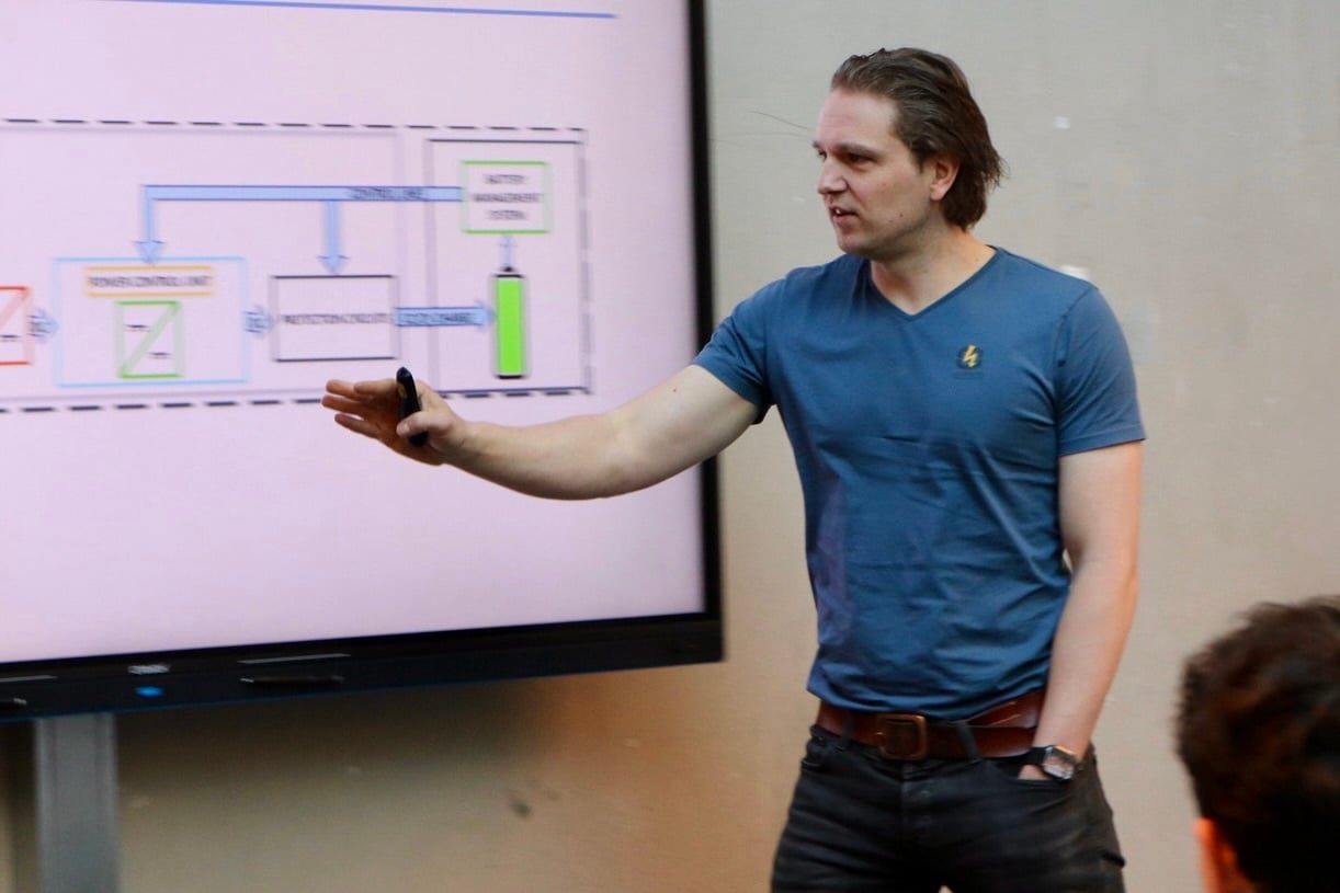 Expert Update (vaktafel) DC Laadinfrastructuur Henry Lootens