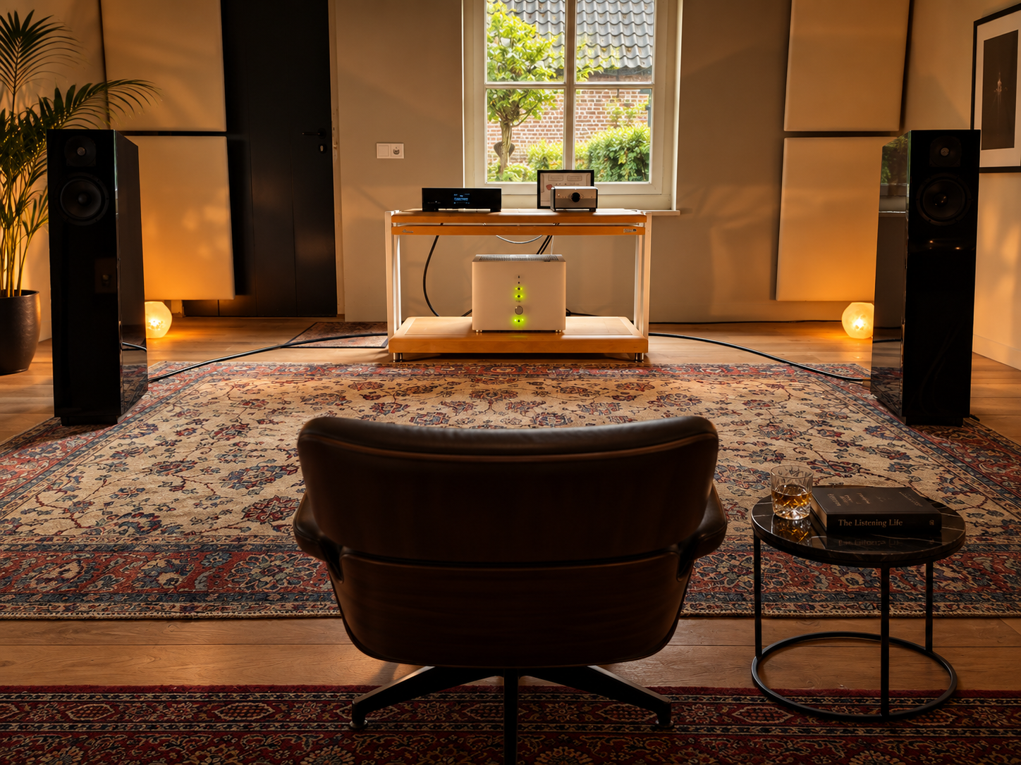 F&F HIFI DEMOKAMER Oirschot