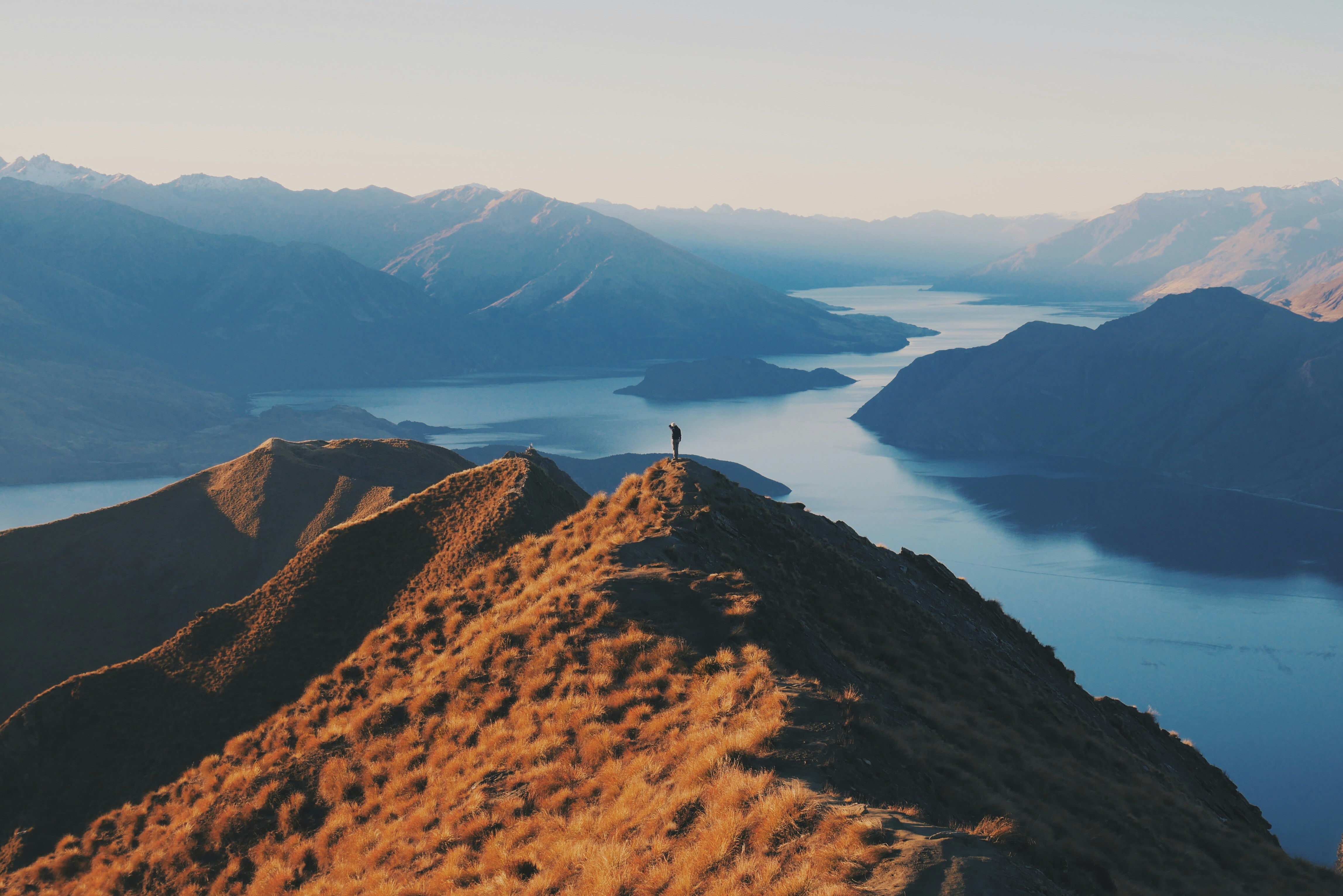 This climb to Roy’s Peak seemed like a great idea when I read the description on New Zealand’s Department of Conservation’s website. “Easy Walk”, they said. After a painstaking 3-hour climb, my feet were practically bleeding and I was quite dehydrated.  T