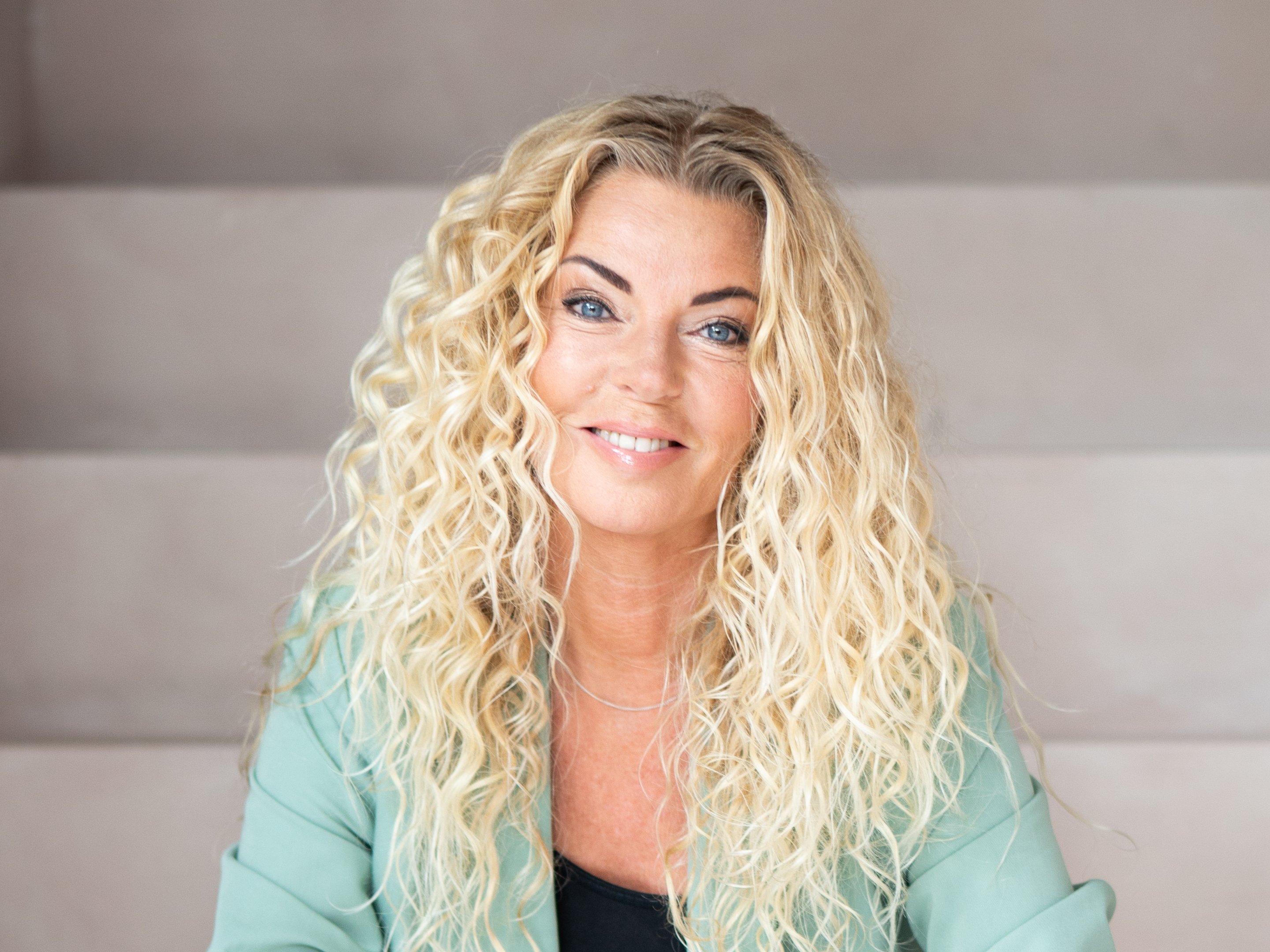Sandy Hoofd Docentenopleider SanaYou YOGAcademy