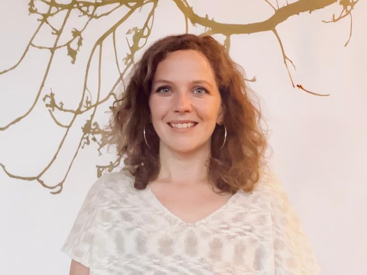 Amanda Beelen yin yogadocentenopleider SanaYou YOGAcademy