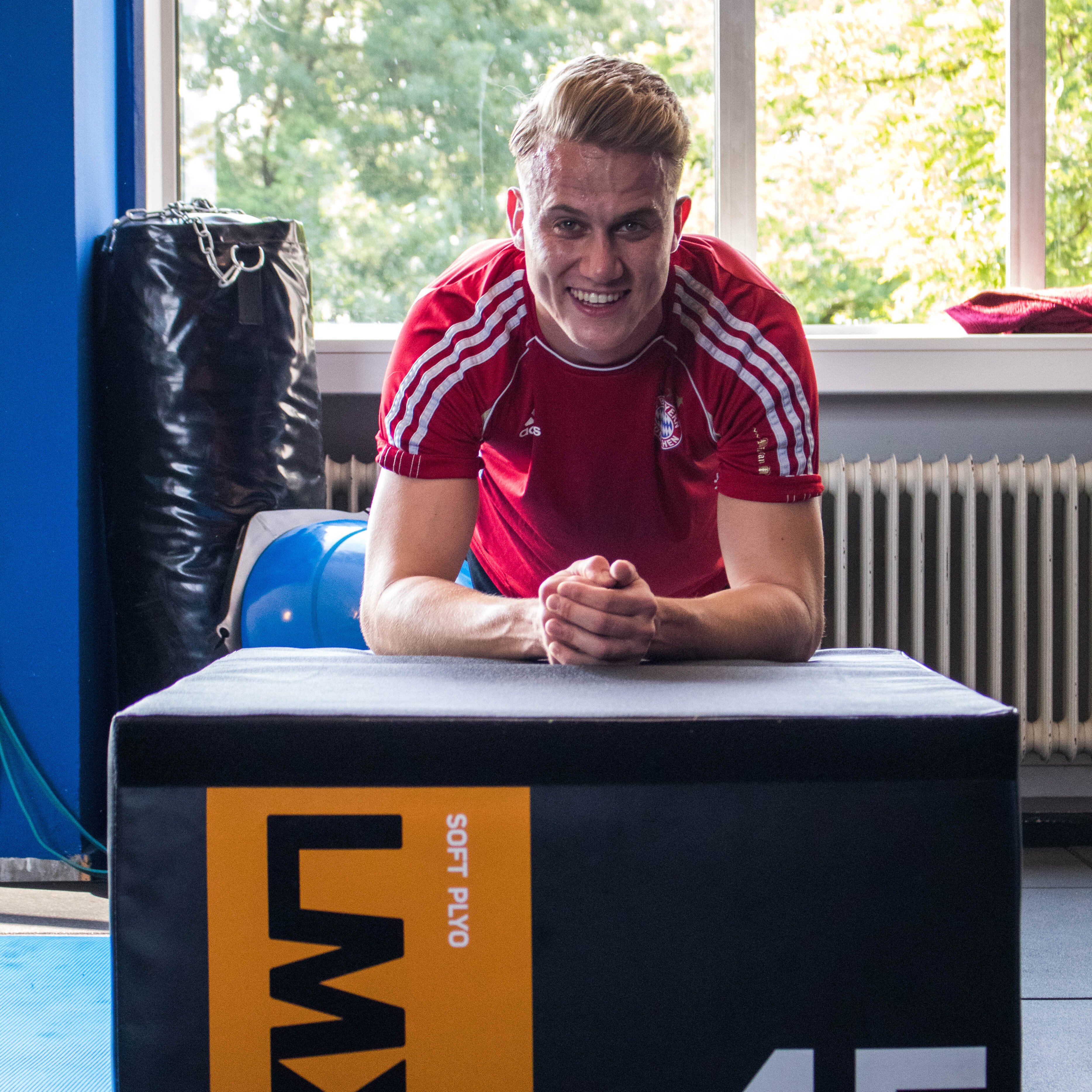 foto man sporten sportief met nick circuit